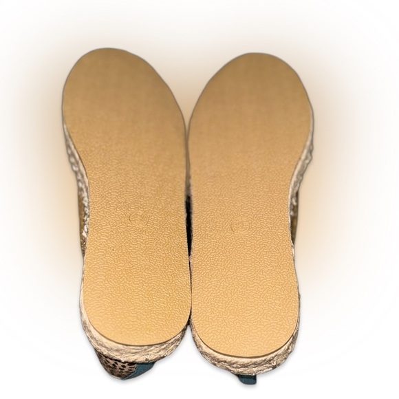 Michelle McDowell Shoes - Picture 7 of 7